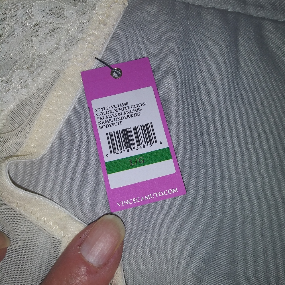 Underwrite Bodysuit - Picture 3 of 6